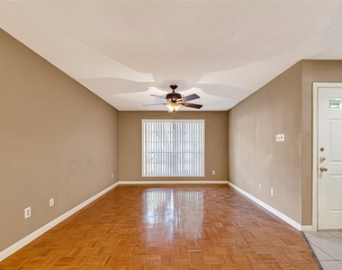 1311 Antoine Drive - Photo Thumbnail 9