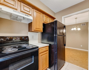 1311 Antoine Drive - Photo Thumbnail 20