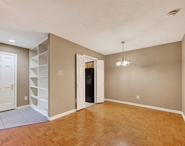 1311 Antoine Drive - Photo Thumbnail 13