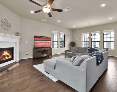 1715 Billfish Boulevard - Photo Thumbnail 6
