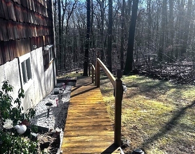 15 Indian Hill Lane - Photo Thumbnail 10