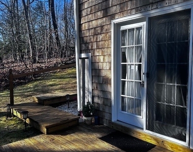 15 Indian Hill Lane - Photo Thumbnail 12