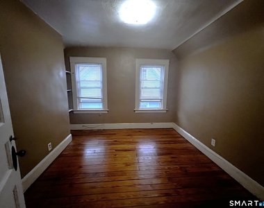 1485 Iranistan Avenue - Photo Thumbnail 6