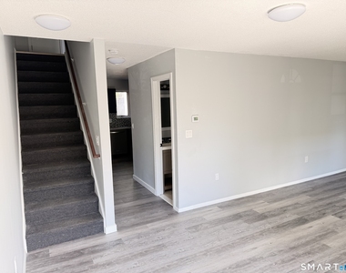 17 Enfield Street - Photo Thumbnail 2