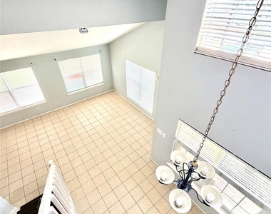 7402 Alegria Drive - Photo Thumbnail 10
