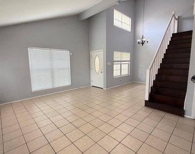 7402 Alegria Drive - Photo Thumbnail 8