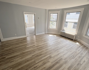 133 Willow Street - Photo Thumbnail 3