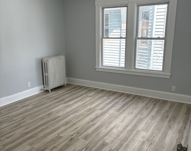 133 Willow Street - Photo Thumbnail 5