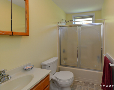 122 Purchase Brook Road - Photo Thumbnail 6