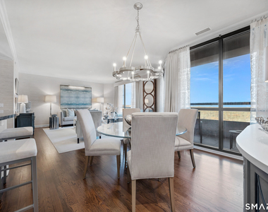 100 Parrott Drive - Photo Thumbnail 10