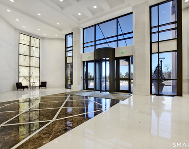 100 Parrott Drive - Photo Thumbnail 25