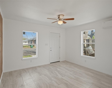 3516 Orange Street - Photo Thumbnail 4