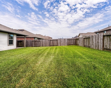 29319 Dunns Creek Court - Photo Thumbnail 21