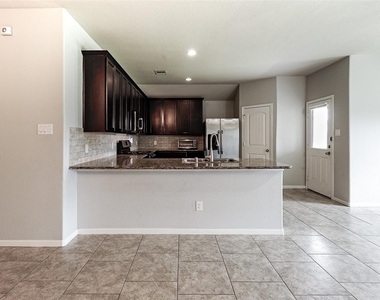 29319 Dunns Creek Court - Photo Thumbnail 6