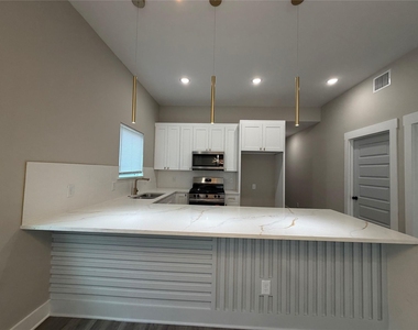 8114 Double Avenue - Photo Thumbnail 1