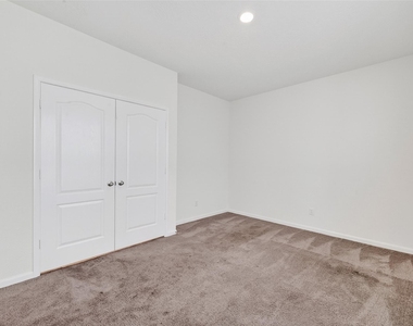25611 Reign Wayman Court - Photo Thumbnail 32