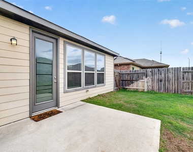 25611 Reign Wayman Court - Photo Thumbnail 41