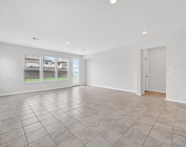 25611 Reign Wayman Court - Photo Thumbnail 20