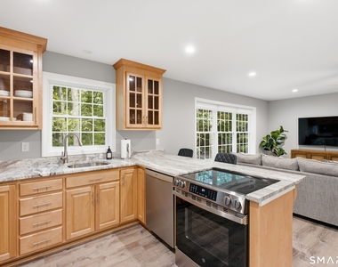 88 Orcutt Drive - Photo Thumbnail 6