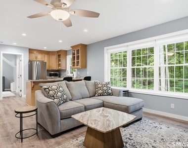 88 Orcutt Drive - Photo Thumbnail 3