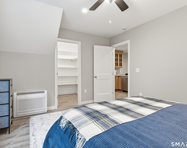 88 Orcutt Drive - Photo Thumbnail 12