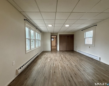 39 Waterbury Road - Photo Thumbnail 7