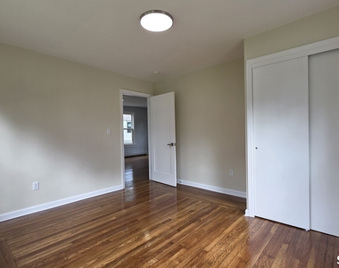 782 Center Street - Photo Thumbnail 13
