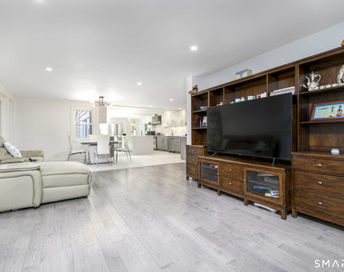 414 Riversville Road - Photo Thumbnail 8