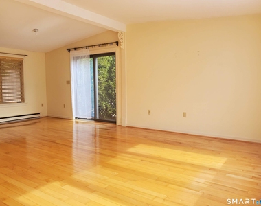 25 Oakview Circle - Photo Thumbnail 3