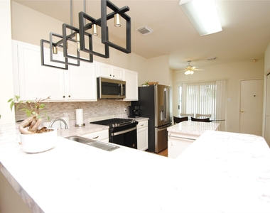6363 Provident Green Drive - Photo Thumbnail 9
