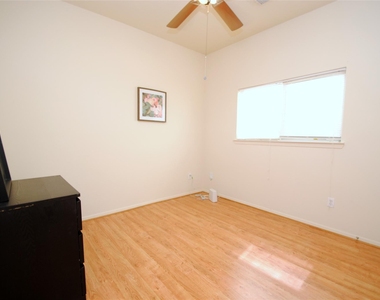 6363 Provident Green Drive - Photo Thumbnail 23