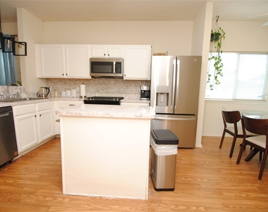 6363 Provident Green Drive - Photo Thumbnail 17
