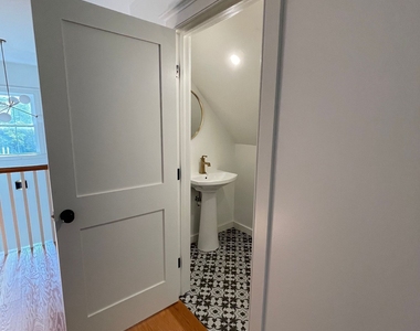 15 Brook Street - Photo Thumbnail 22