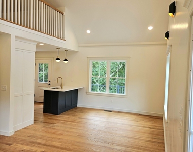 15 Brook Street - Photo Thumbnail 13