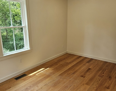 15 Brook Street - Photo Thumbnail 25