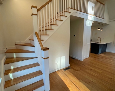 15 Brook Street - Photo Thumbnail 14