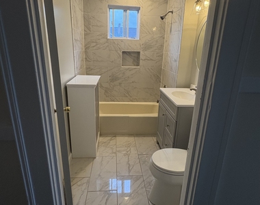 22-24 Arlington Street - Photo Thumbnail 3