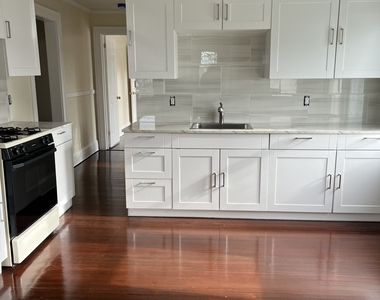 22-24 Arlington Street - Photo Thumbnail 11