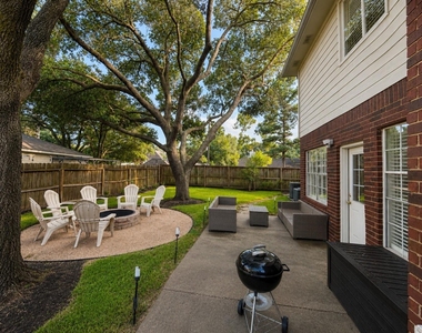 2123 Shadow Park Drive - Photo Thumbnail 12