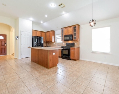 11123 Overland Trail Drive - Photo Thumbnail 7