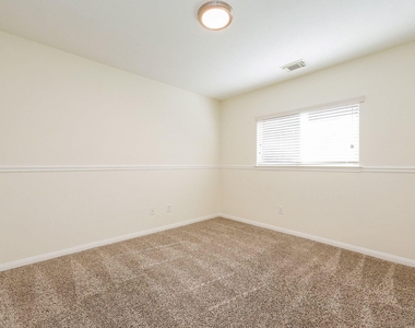 11123 Overland Trail Drive - Photo Thumbnail 16
