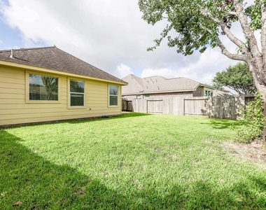 11123 Overland Trail Drive - Photo Thumbnail 17
