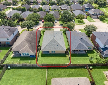 4014 Pinecrest Hollow - Photo Thumbnail 4