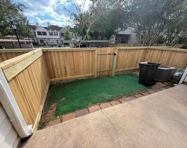 2930 Grants Lake Boulevard - Photo Thumbnail 29
