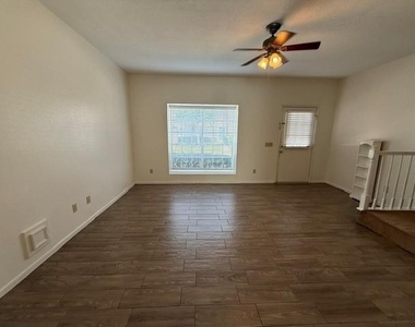2930 Grants Lake Boulevard - Photo Thumbnail 1