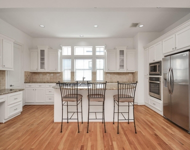 5815 Lacy Street - Photo Thumbnail 25