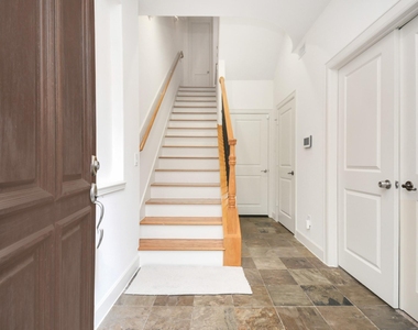 5815 Lacy Street - Photo Thumbnail 32