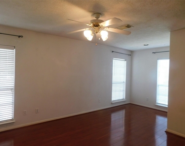 2710 Grants Lake Blvd - Photo Thumbnail 7