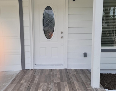 5103 Willow Glen Drive - Photo Thumbnail 3
