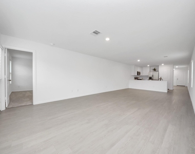 21310 Newberry Grove Lane - Photo Thumbnail 12